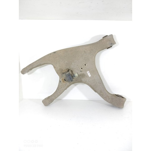 Bandeja Q5 2.0 Traseira Direita 2009/2016 8r0505312b