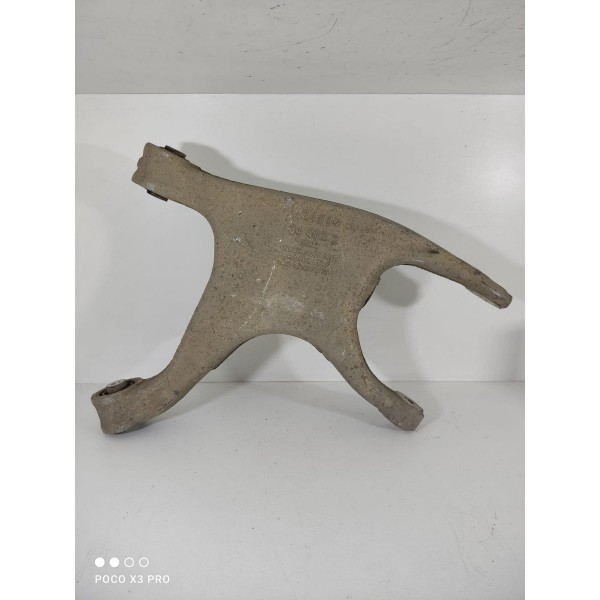 Bandeja Q5 2.0 Traseira Direita 2009/2016 8r0505312b