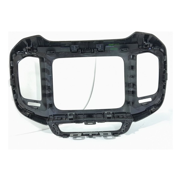 Moldura Central Painel Multimidia Toro 2016/2021 100229573 Preto