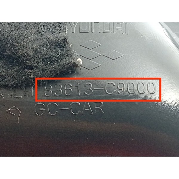 Macaneta Interna Hyundai Creta Tras Esquerda 17/21 83613c900 Preto Traseira