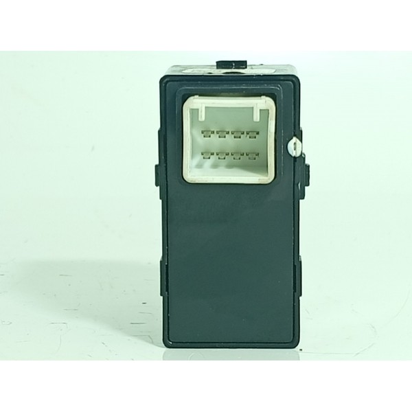 Botao Comando Vidro Hyundai Creta Diant Dir 17/21 93580m4100