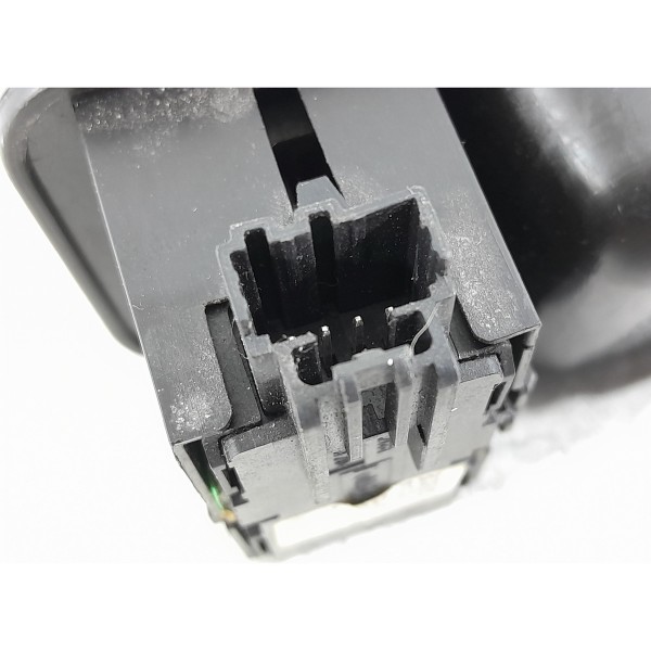 Botao Trava Destrava Fusion Dianteiro Dir 10/12 9e5t14963aaw