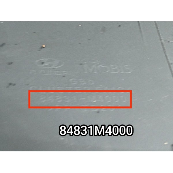 Moldura Painel Instrumento Hyundai Creta 17/2021 84831m4000 Preto