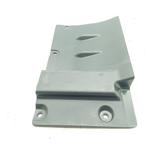 Protetor Assoalho Hyundai Creta Trás Dir 2017/21 84145m4000 Preto