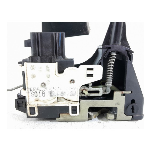 Fechadura Porta Fusion Traseira Direita 10/12 Ae5a5426412aa