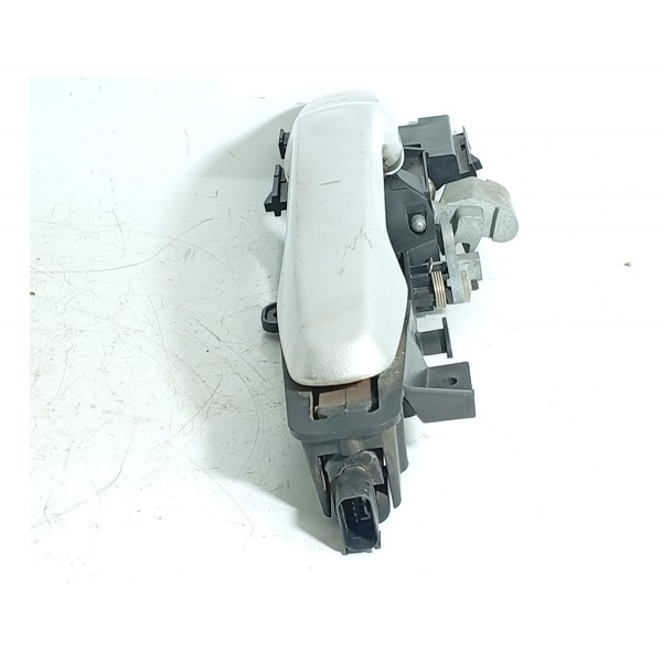 Macaneta Externa Porta Ford Edge Dianteira Direita 2008/2014 Prateado Dianteira