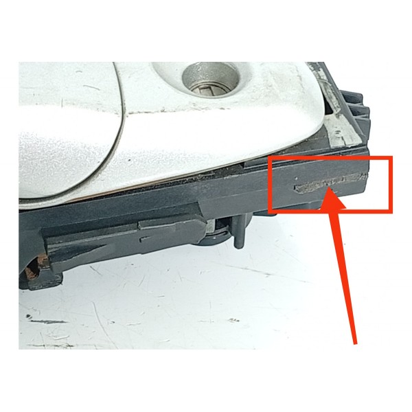 Macaneta Externa Porta Ford Edge Diant Esquerda 08/2014 Det Prateado Dianteira