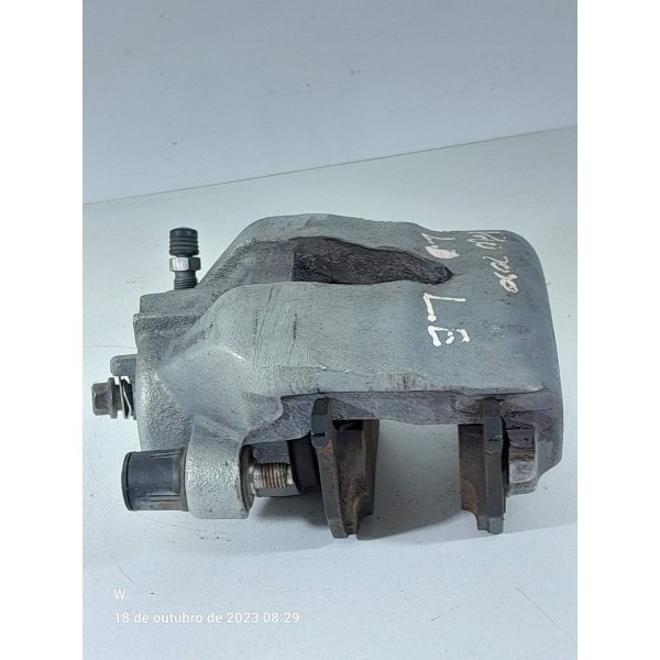 Pinca Polo Nivus Virtus Dianteira Esquerda 2018/2024