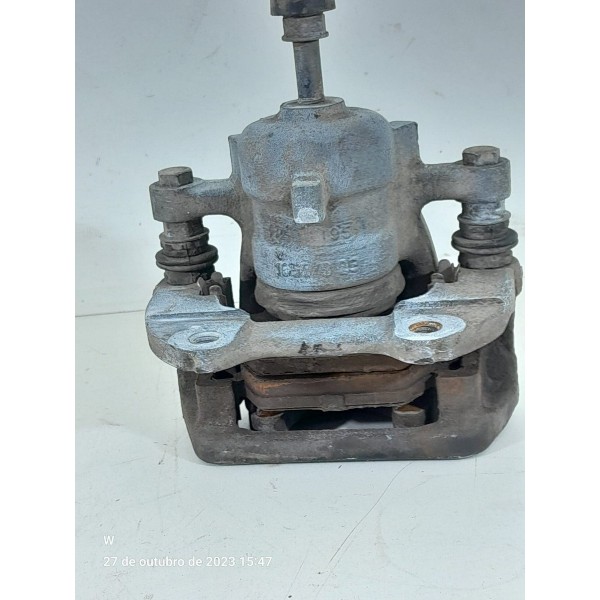 Pinca Bmw 118 120i Traseira Esquerda 2005 A 2010