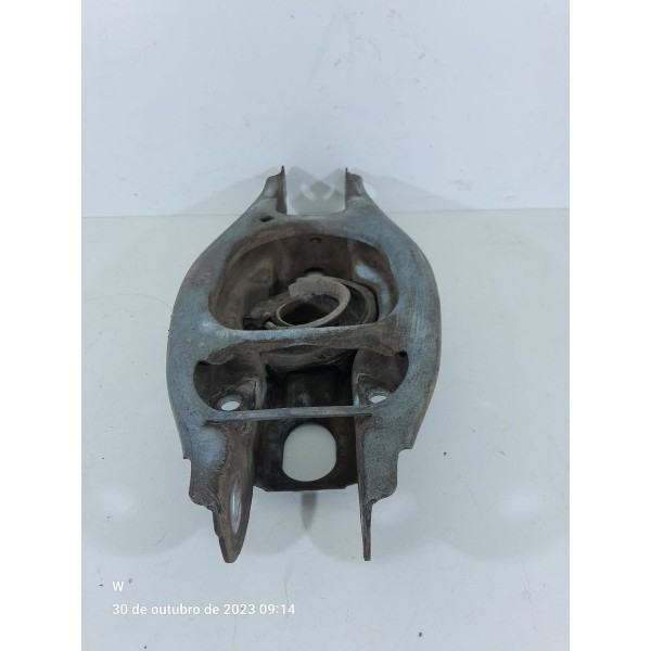 Balanca Bandeja Bmw 118 120i Traseira 2005/2010