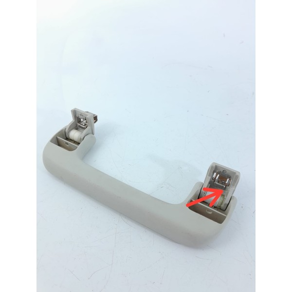 Alca Teto Amarok Dianteira Direita 2010/2023 8r0857607h Det Cinza