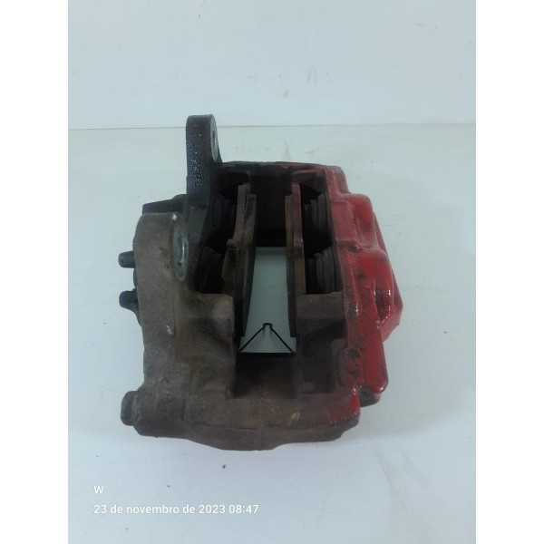 Pinca Pajero Full Dianteiro Esquerda 2006 A 2016