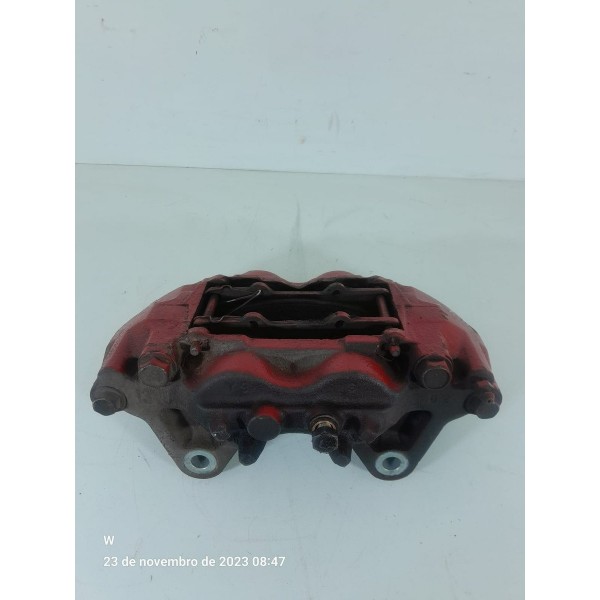 Pinca Pajero Full Dianteiro Esquerda 2006 A 2016