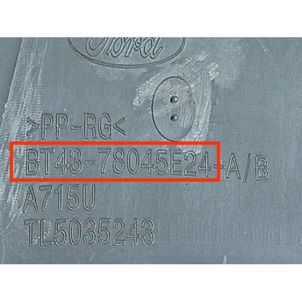 Moldura Traseira Console  Ford Edge 08/14 Det Bt4378045e24