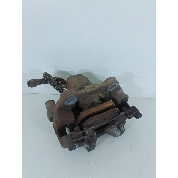 Pinca Mercedes C180 C200 Traseira Esquerda 2008/2014