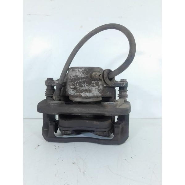 Pinca Mercedes C180 C200 Dianteira Esquerda 2008/2014