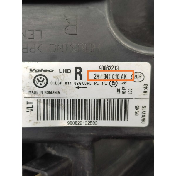 Farol Amarok V6 Direito 2017/2023 Sem Recuperaçoes Direito/passageiro