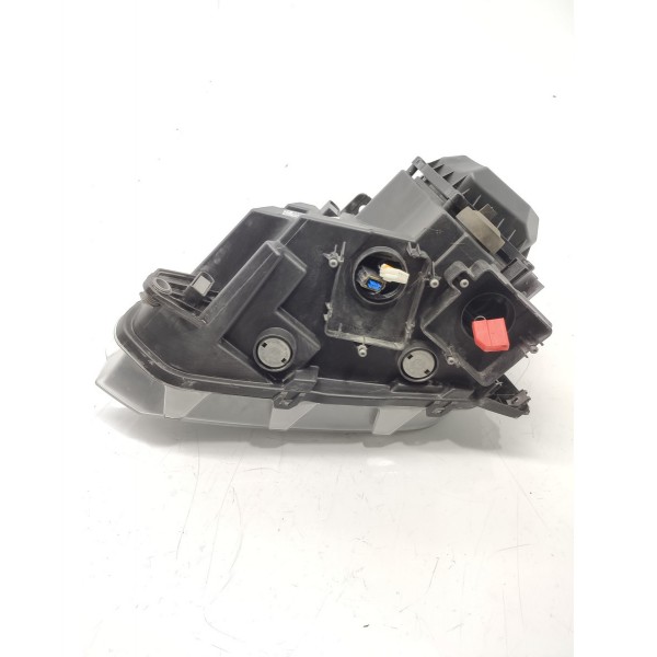 Farol Amarok V6 Direito 2017/2023 Sem Recuperaçoes Direito/passageiro