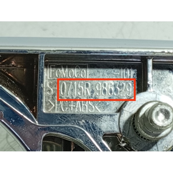 Macaneta Interna Edge Tras/diant Dir 2008/2014 0715r986329 Cromado Dianteira/traseira