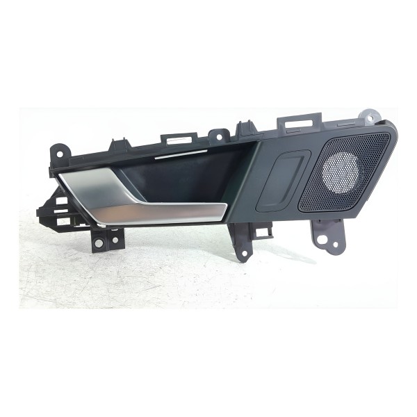 Macaneta Interna Audi Q5 Traseira Esquerda 17/20 80e839019 Preto Traseira