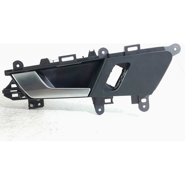 Macaneta Interna Audi Q5 Dianteira Esquerda 17/20 80a837019 Preto Dianteira