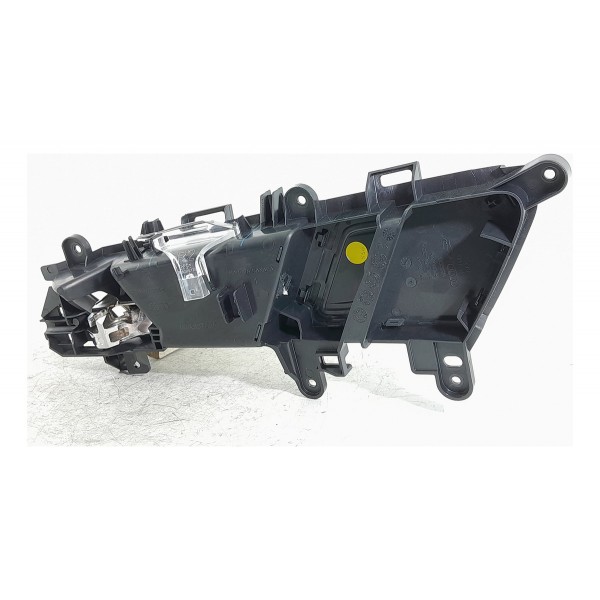 Macaneta Interna Audi Q5 Dianteira Direita 17/20 80a837020 Preto Dianteira