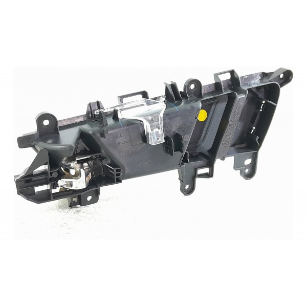 Macaneta Interna Audi Q5 Dianteira Direita 17/20 80a837020 Preto Dianteira