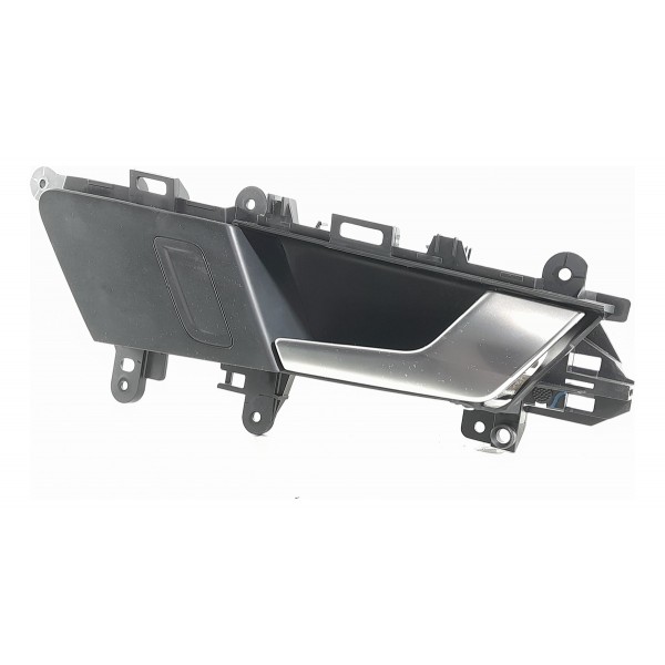 Macaneta Interna Audi Q5 Dianteira Direita 17/20 80a837020 Preto Dianteira