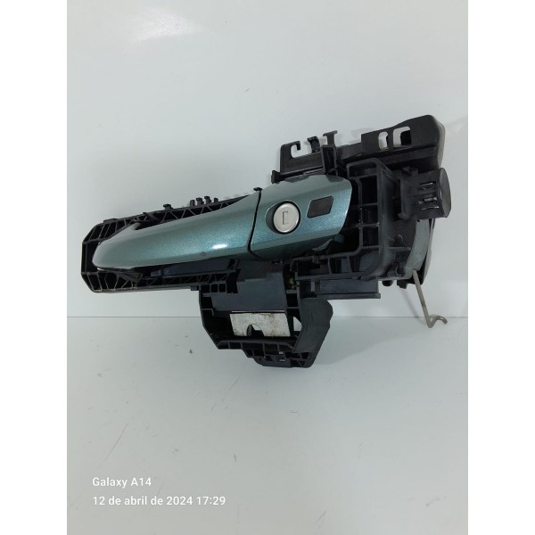 Macaneta Externa Mercedes C180 Dianteira E 08/14 A2047601534 Cinza Dianteira