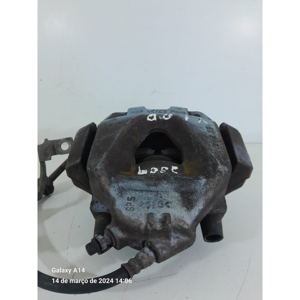 Pinca Bmw X1 2.0 Dianteira Direita 2010/2015