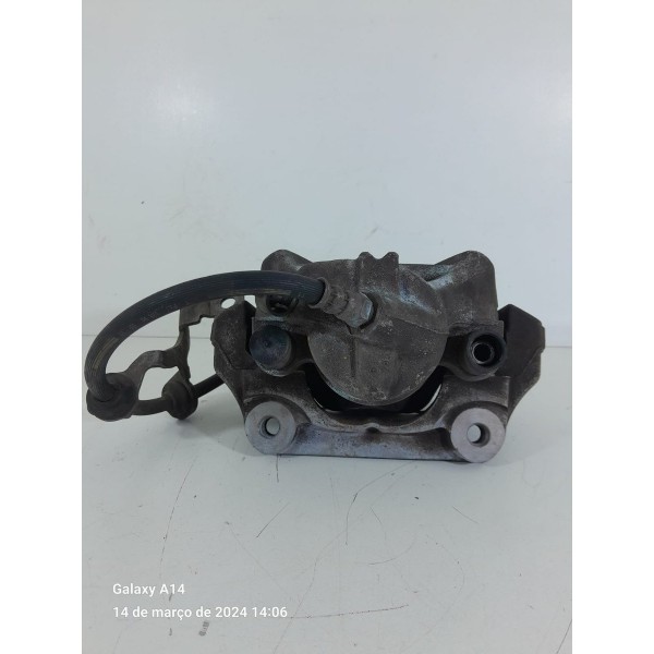 Pinca Bmw X1 2.0 Dianteira Direita 2010/2015