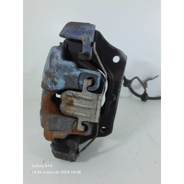 Pinca Bmw X1 2.0 Dianteira Direita 2010/2015