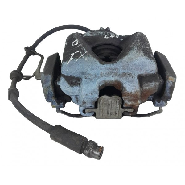 Pinca Bmw X1 2.0 Dianteira Esquerda 2010/2015