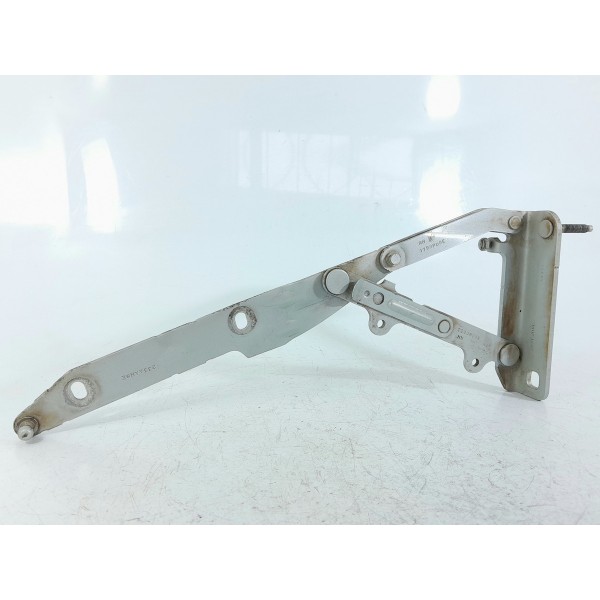 Dobradica Direita Capo Discovery 3 4 2008/2015 Bk3780021