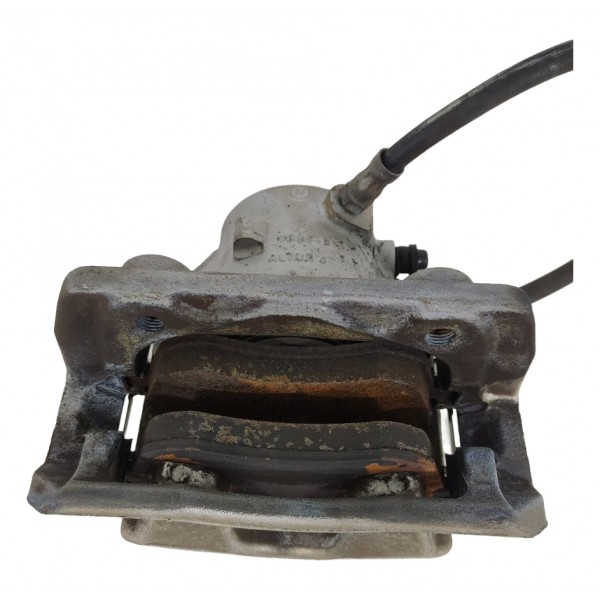 Pinca Mercedes C180 C200 Dianteira Esquerda 2008/2014