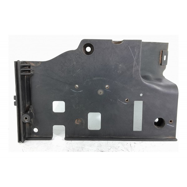 Suporte Base Bateria Discovery 3 E 4 Esquerd 08/15 Dwm500031