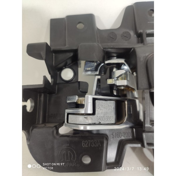 Macaneta Intern Compass Traseira Dir 2022 2023 2024 51602000 Prateado Traseira