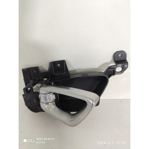 Macaneta Interna Compass Traseira Esquerd 2022/2025 51601000 Prateado Traseira