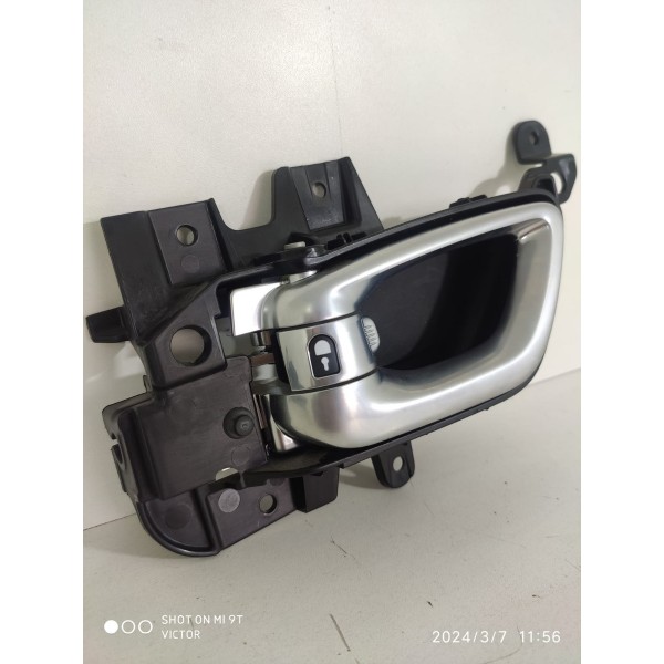 Macaneta Interna Compass Traseira Esquerd 2022/2025 51601000 Prateado Traseira