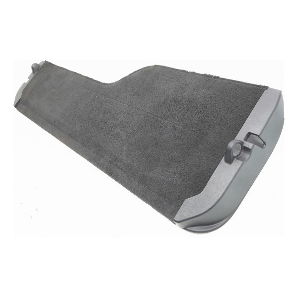 Tampao Acabamento Porta Mala Discovery 3 Esquerdo 2008/2015 Preto