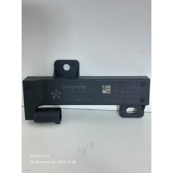 Amplificador Antena Compass Renegade 2016/2024 2840864000300