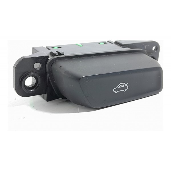 Botao Abertura Porta Mala Spin Cobalt 2013/2019 520664760