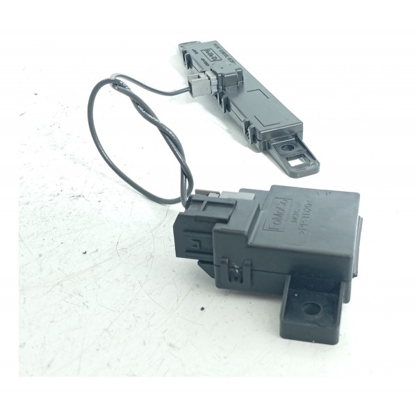 Modulo Antena Edge Porta Malas 2008 2009 2010/2014 Us7187335