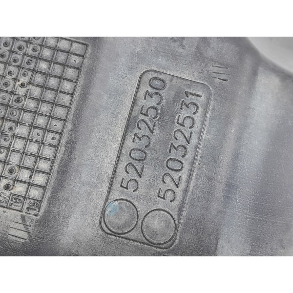 Reservatorio Agua Parabrisa Spin 2013 2014/2019 52032530 Preto