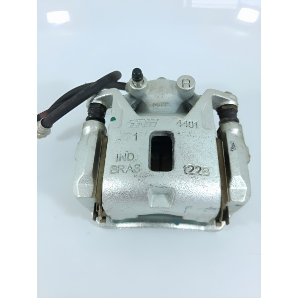 Pinca Nissan Kicks Dianteira Esquerda 2016/2024