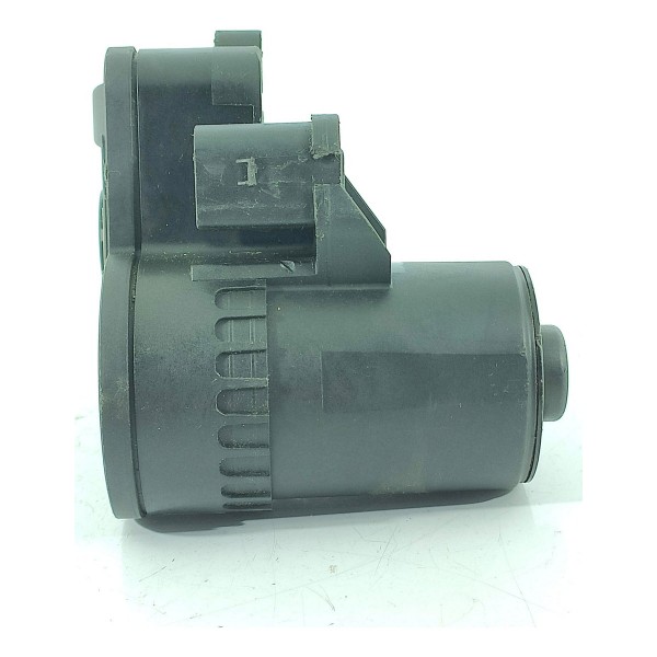 Atuador Pinca Evoque Traseira Esquerda 2012/2018 Gj322k328bd