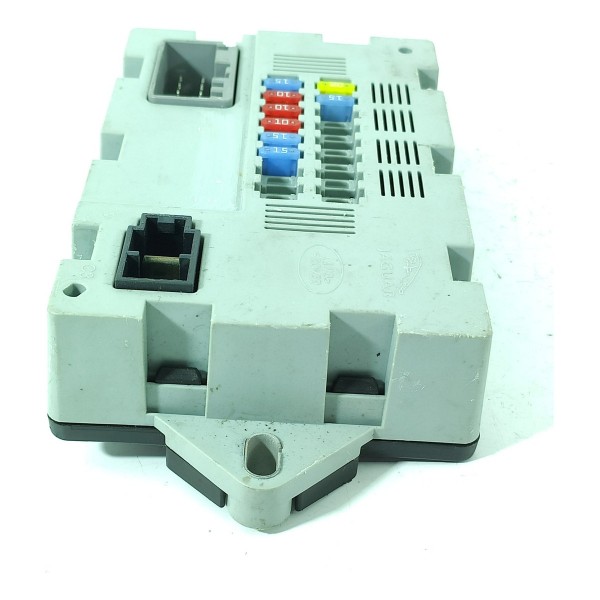 Caixa Fusivel Evoque Discovery Sport 2011/2018 Cpla14q073aa