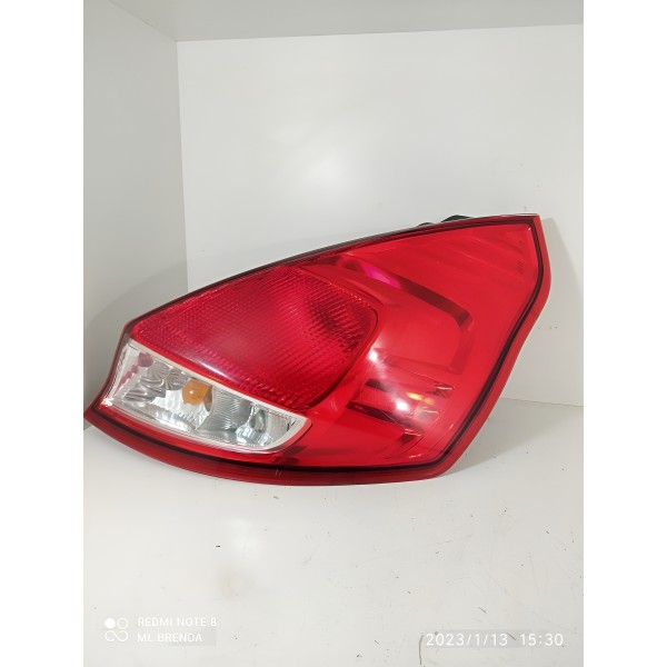 Lanterna New Fiesta  Hatch Direita 2013/2017 Direito/passageiro