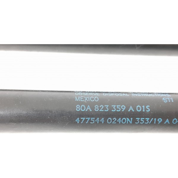 Par Amortecedor Capo Audi Q5 2018 2019/2022 80a823359a