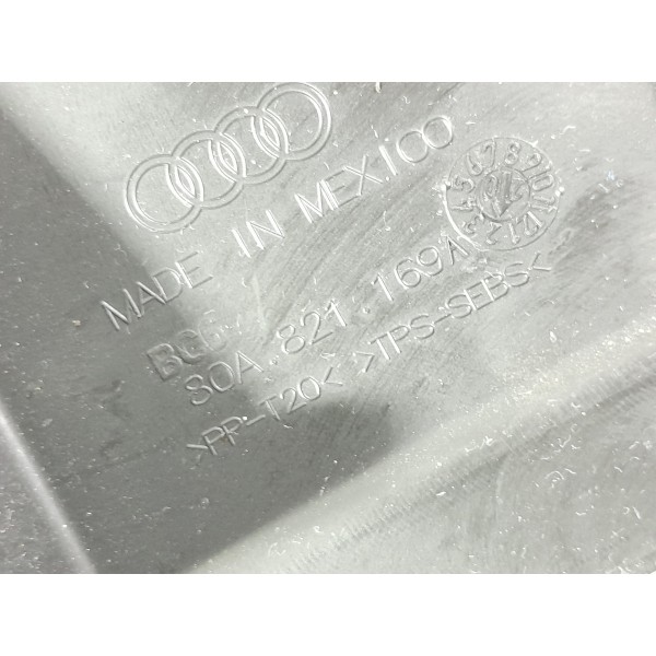 Acabamento Paralama Audi Q5 Esquerdo 2018/2022 80a8821169a